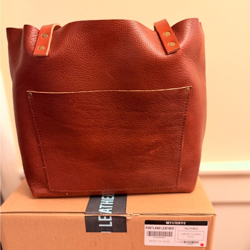 Portland leather large classic tote in nutmeg  NWOT - Picture 7 of 10